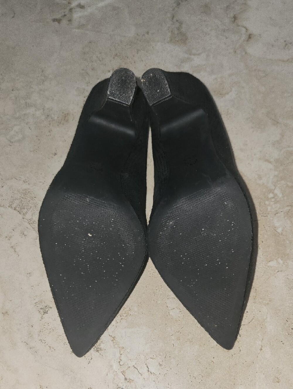 Anne Klein Black Pointed-Toe Snake-Texture Pumps - Picture 6 of 9